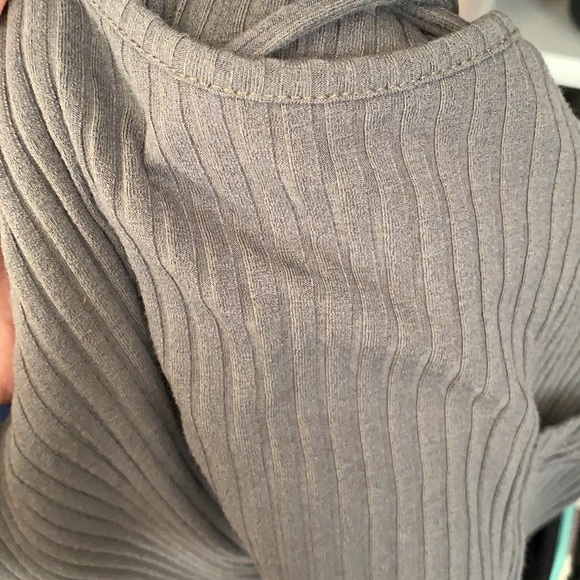 Juniors Ribbed Short Dress - Picture 5 of 5